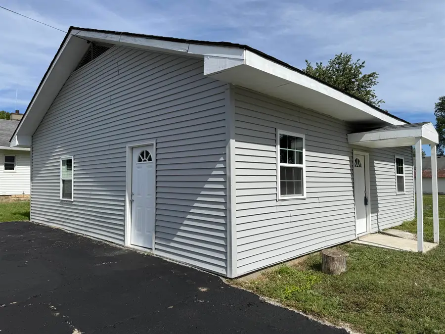 919 S Main Street, Bicknell, IN 47512 - #2