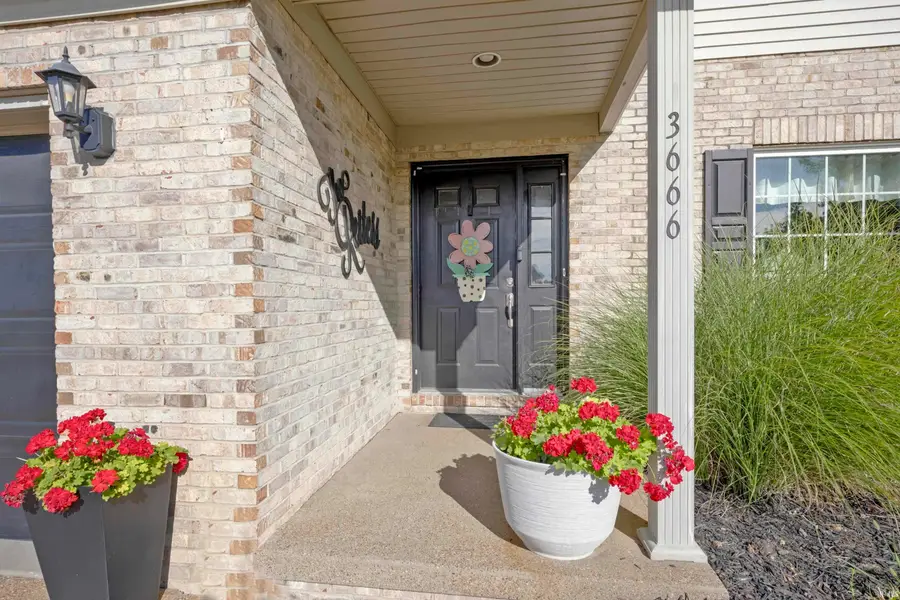3666 Katalla Drive, Newburgh, IN 47630 - #2