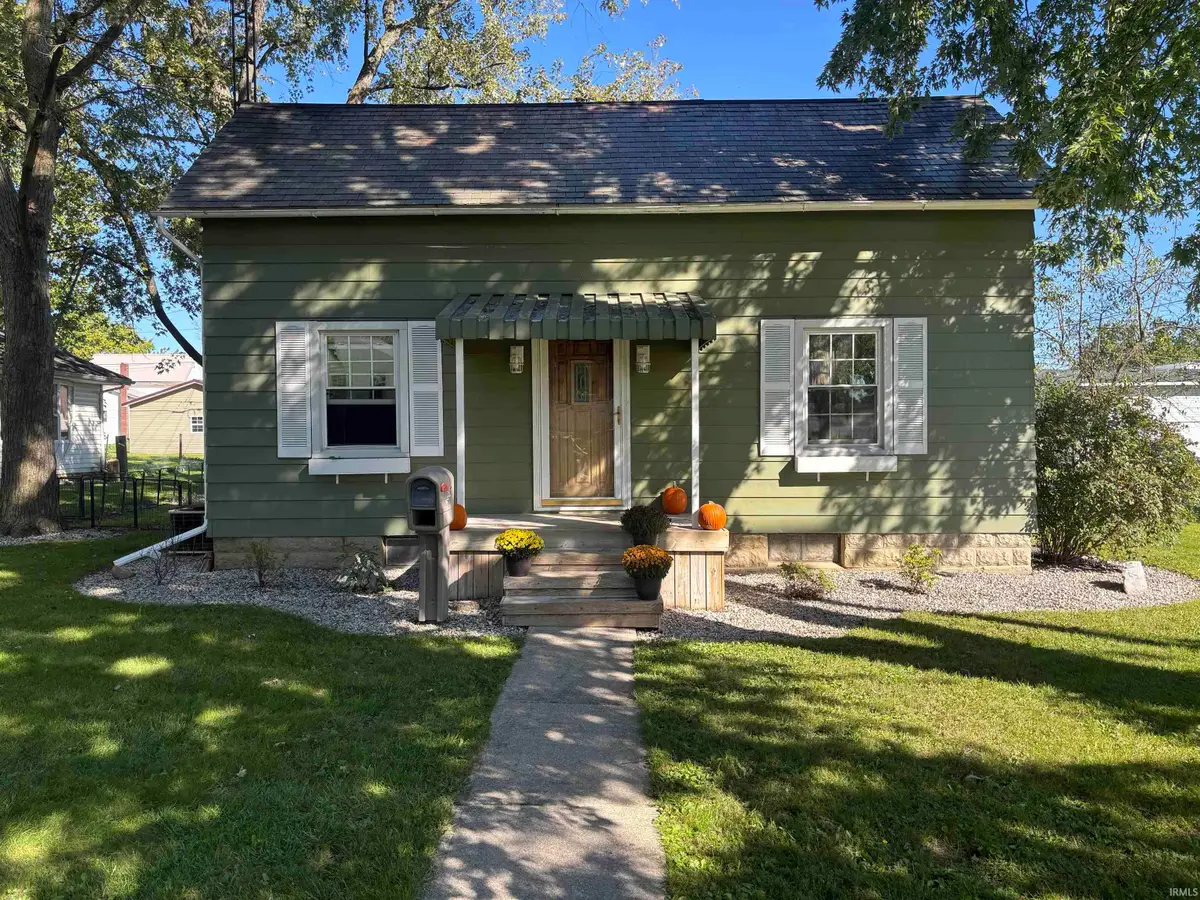 467 E Franklin Street, Berne, IN 46711 - #1