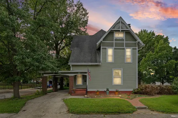 857 E Clinton Street, Frankfort, IN 46041
