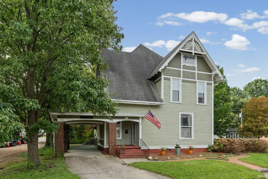 857 E Clinton Street, Frankfort, IN 46041 - #3