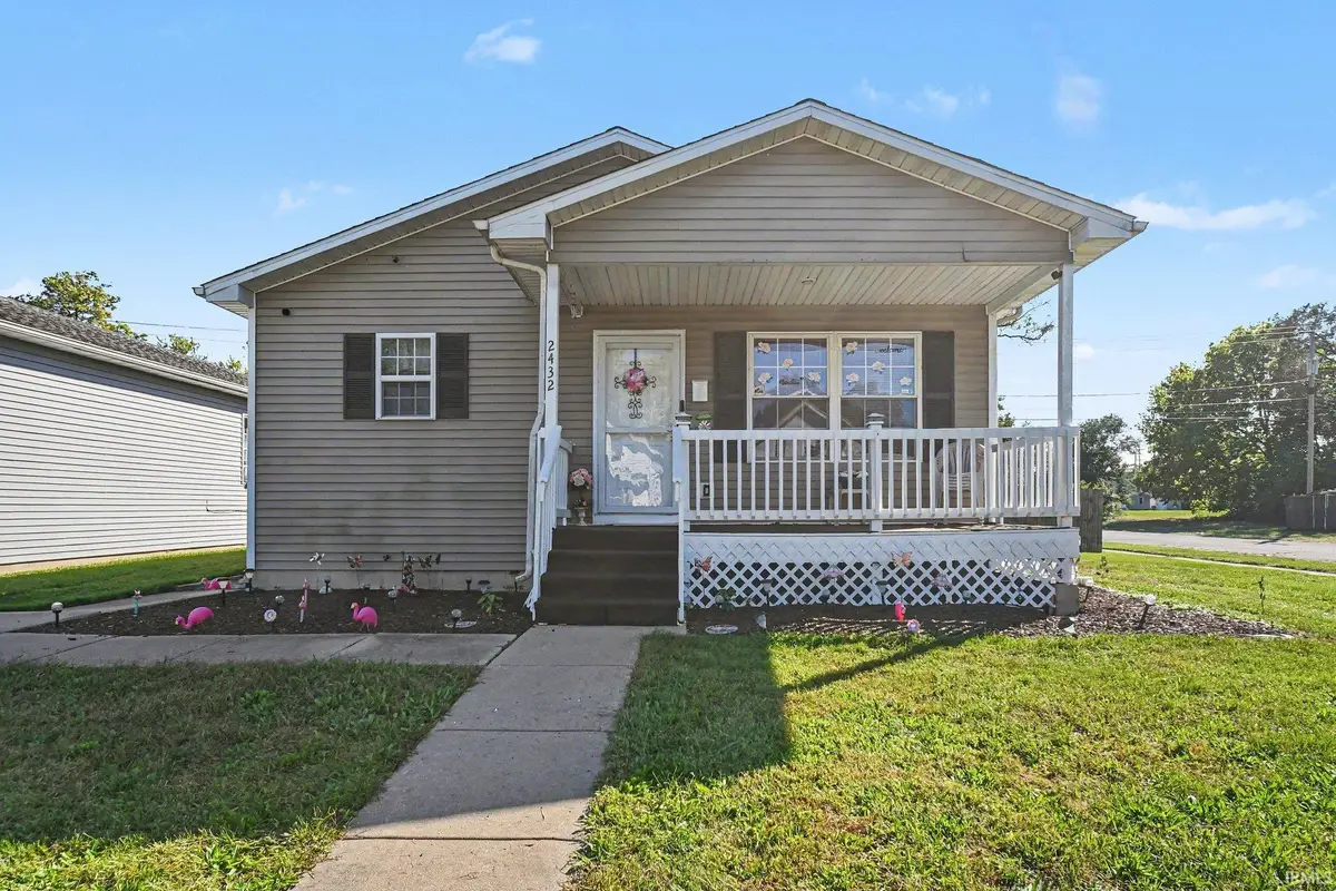 2432 Linden Avenue, South Bend, IN 46628 - #1
