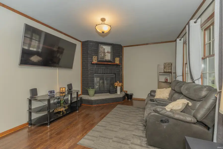 206 S Center Street, Princeton, IN 47670 - #2