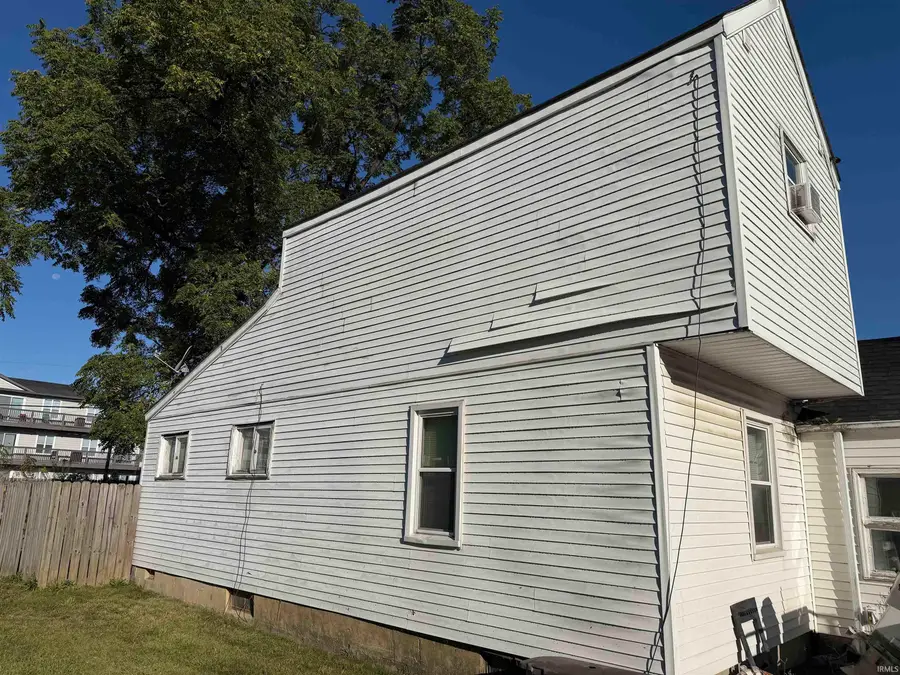 2213 N Hollywood Avenue, Muncie, IN 47304 - #3