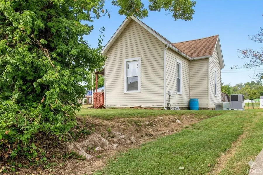 717 S Hart Street, Princeton, IN 47670 - #2