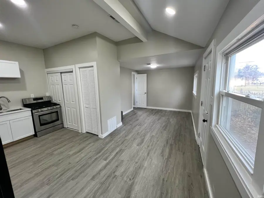 515 E North A Street, Gas City, IN 46933 - #2