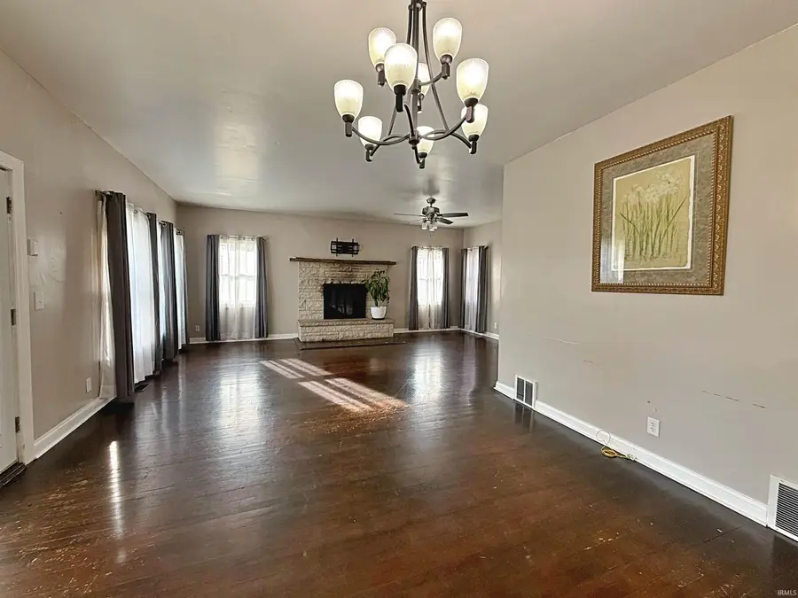 240 John Street, Plainville, IN 47568 - #2