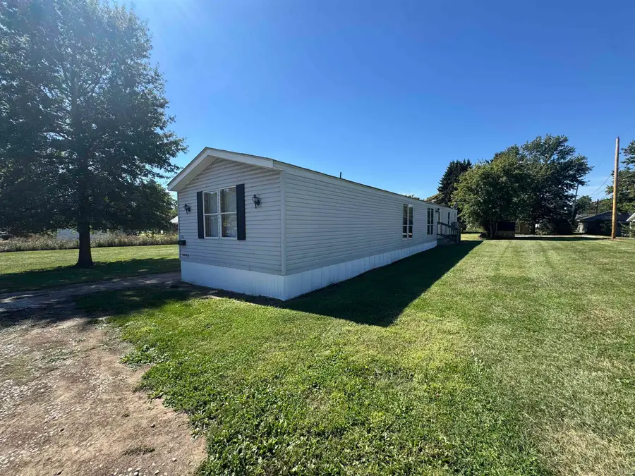 80 SE 11th Street, Linton, IN 47441 - #2