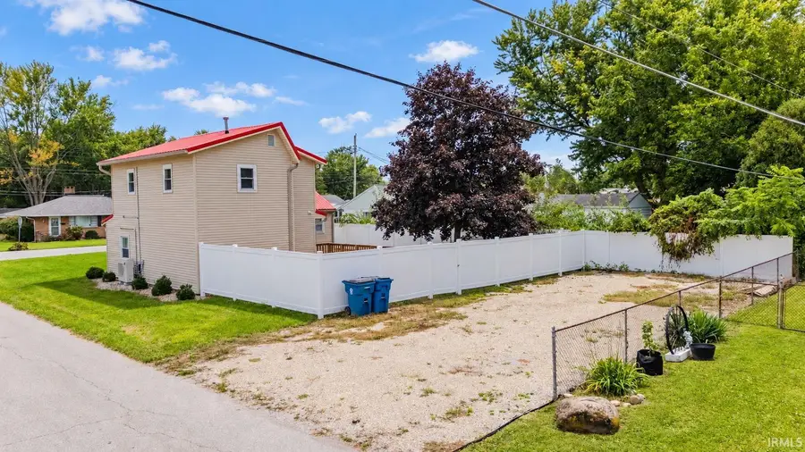 665 Linlawn Drive, Wabash, IN 46992 - #2