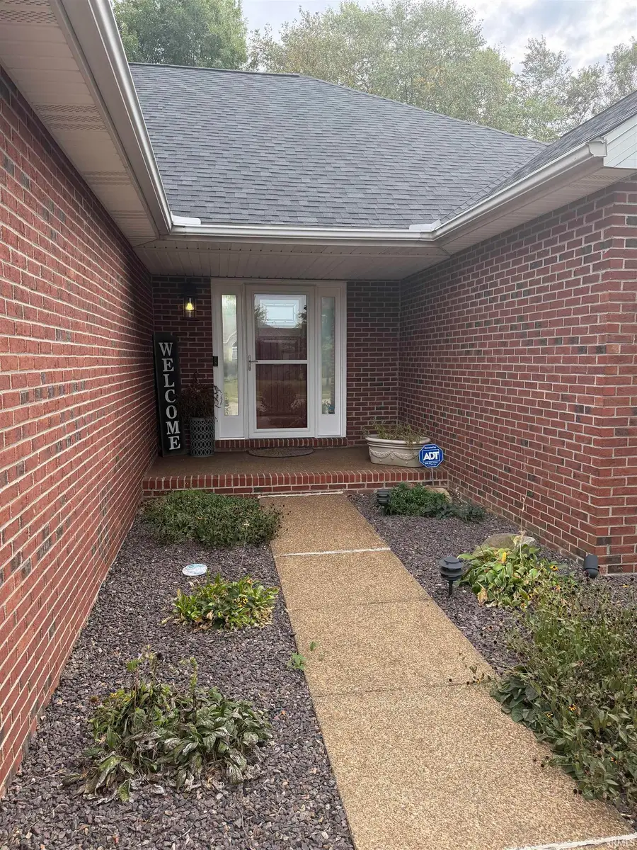 1207 Bowden Drive, Evansville, IN 47725 - #2