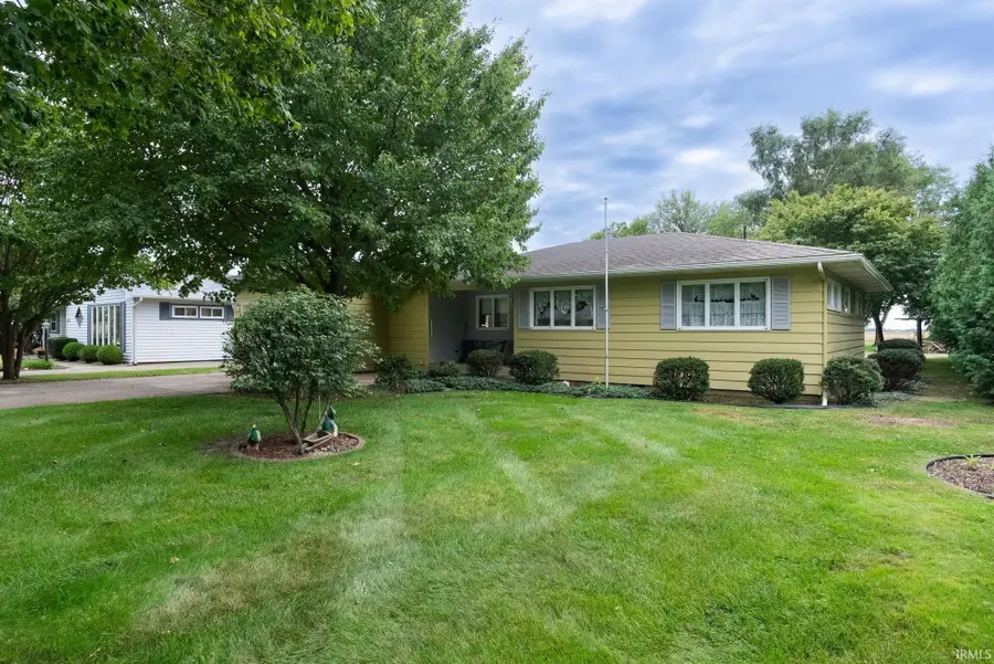 114 Iowa Street, La Crosse, IN 46348 - #2