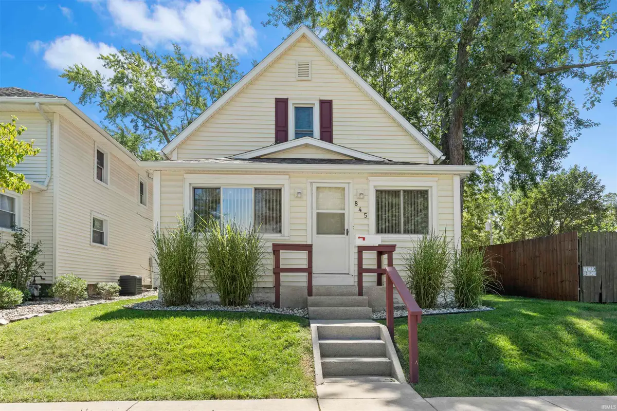 845 E 3rd Street, Mishawaka, IN 46544 - #1