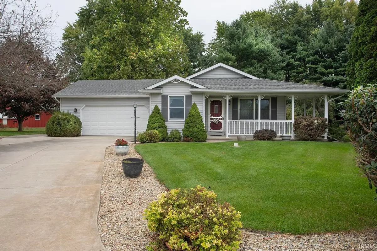 20645 Bend Court, Goshen, IN 46528 - #1