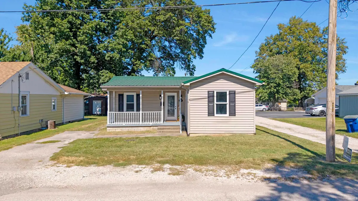 823 W Wood Street, Princeton, IN 47670 - #1