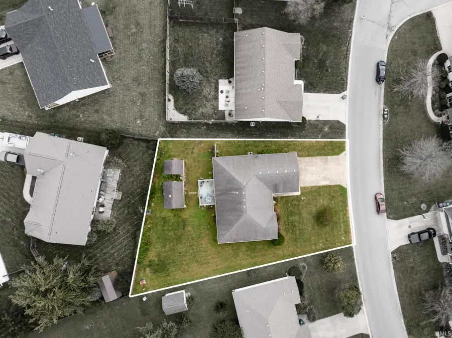 7904 W Kennedy Parkway, Yorktown, IN 47396 - #2