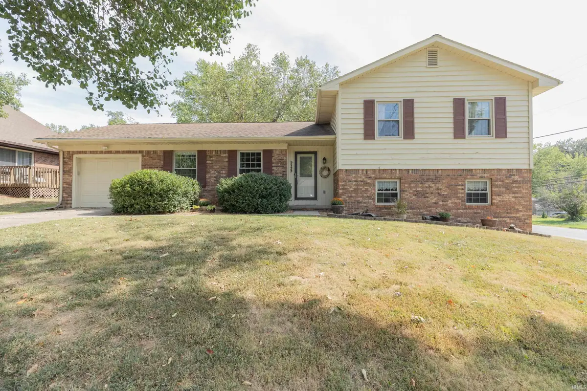 5722 Gardenia Drive, Newburgh, IN 47630 - #1