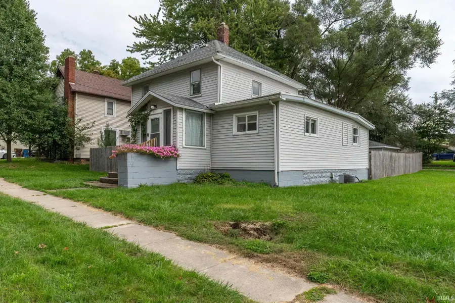 515 S Washington Street, Angola, IN 46703 - #2