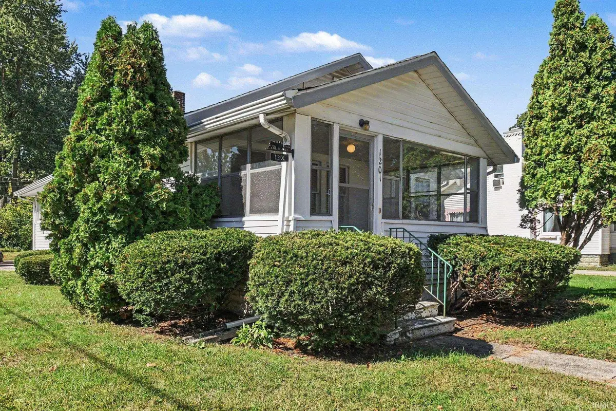 1201 Magnolia Avenue, Elkhart, IN 46514 - #1