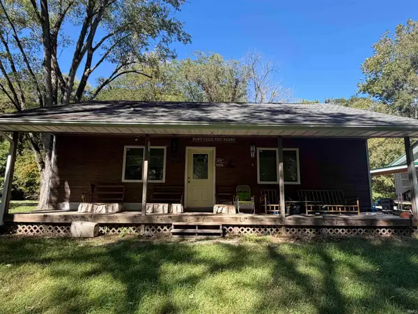 4174 S Port Edward Road, Winamac, IN 46996