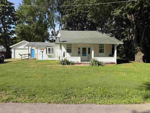 890 Columbia Avenue, Middletown, IN 47356
