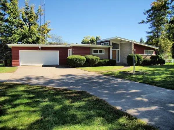 1310 N Williams Street, Angola, IN 46703
