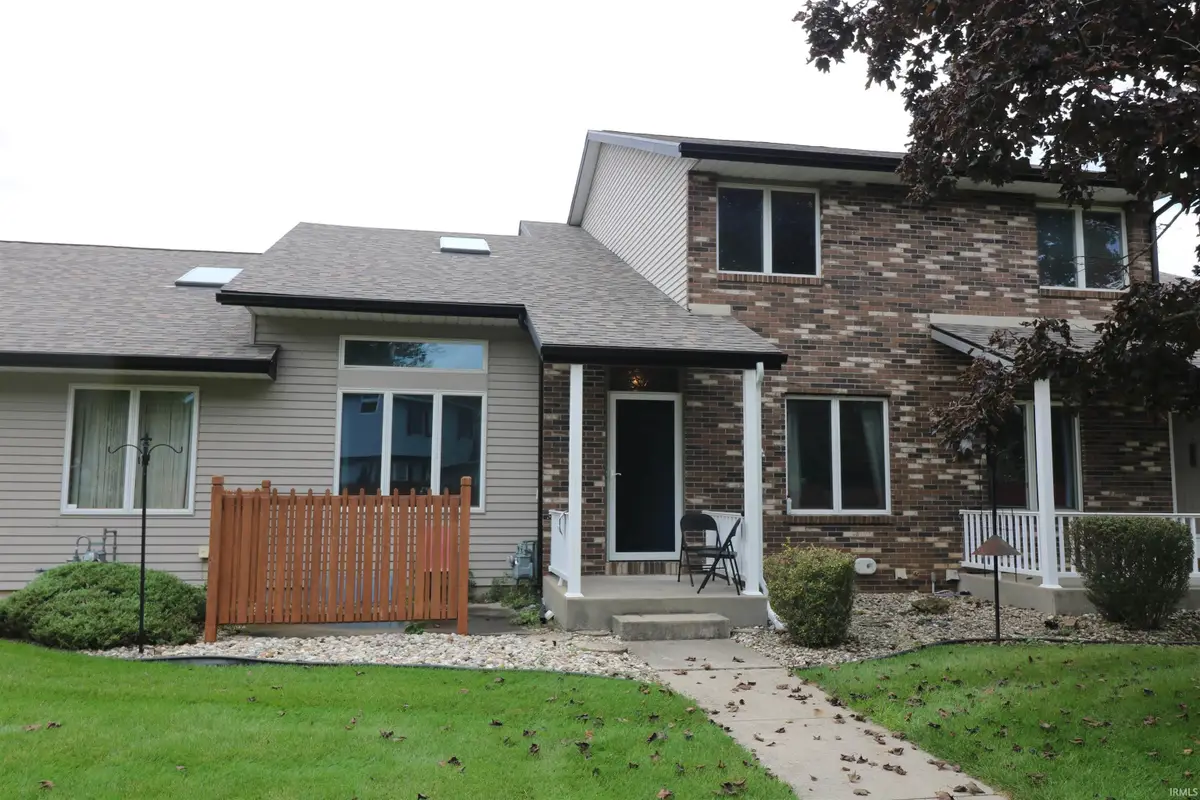 2107 Cambridge Drive #B, Goshen, IN 46528 - #1