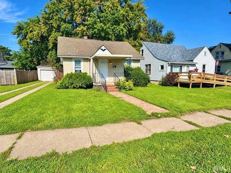 1801 Cherrywood Avenue, New Castle, IN 47362 - #2