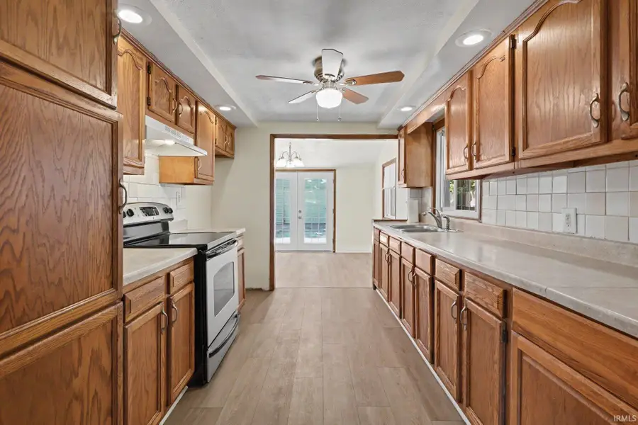 2433 Hollywood Place, South Bend, IN 46616 - #3