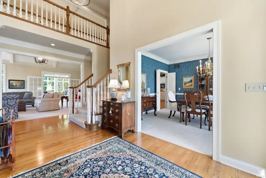 2404 Sycamore Hills Drive, Fort Wayne, IN 46814 - #2
