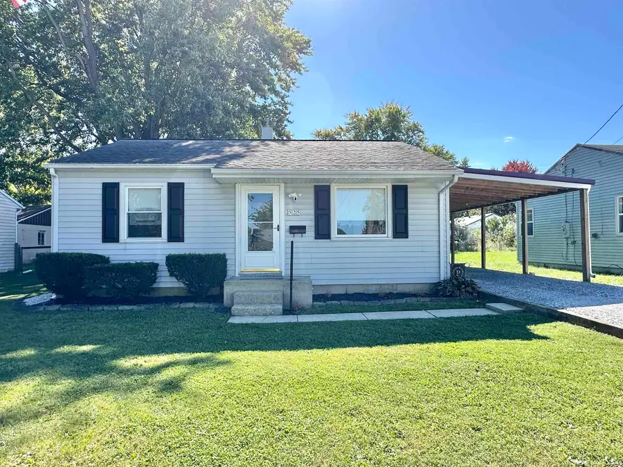 525 Linlawn Drive, Wabash, IN 46992 - #2
