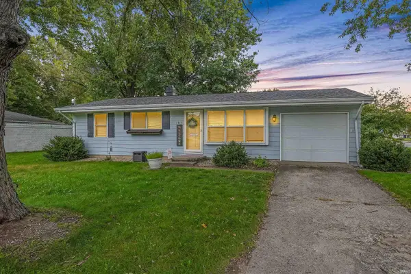 1814 Cambridge Drive, Warsaw, IN 46580