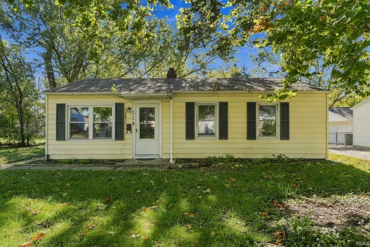 4926 S Camden Drive, Fort Wayne, IN 46825 - #1