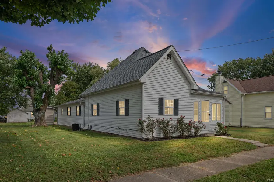 1258 W Mcclurg Street, Frankfort, IN 46041 - #3