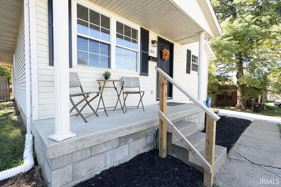 404 S Sycamore Street, Boonville, IN 47601 - #2