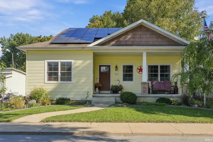 240 W Morse Street, Markle, IN 46770 - #3