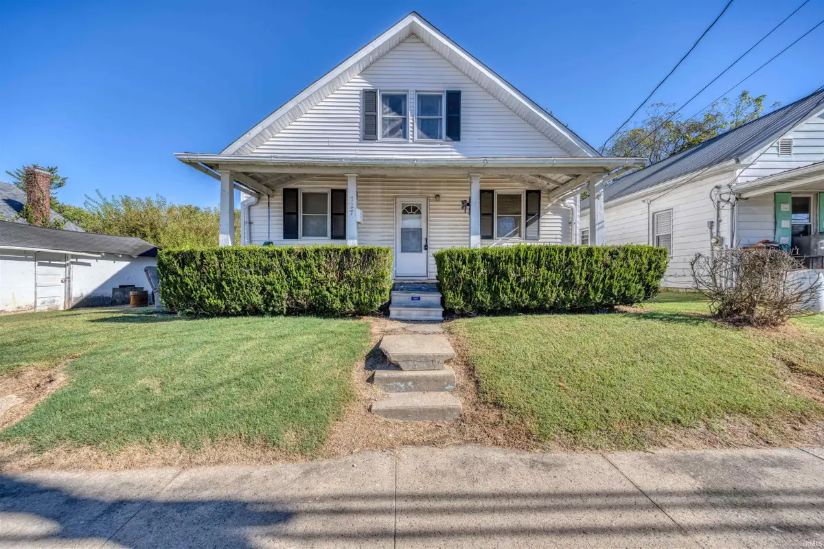 727 St Louis Avenue, Cannelton, IN 47520 - #1