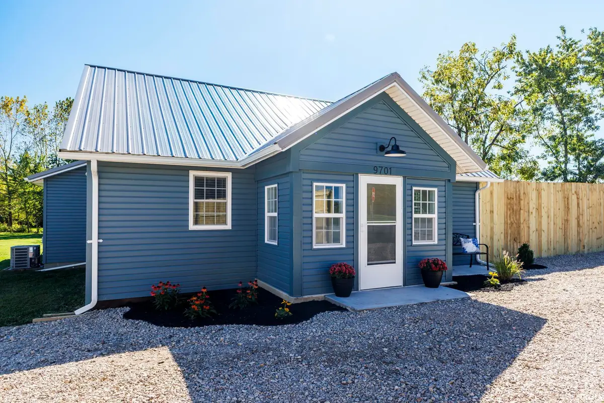 9701 E Sr 28/67, Albany, IN 47320 - #1