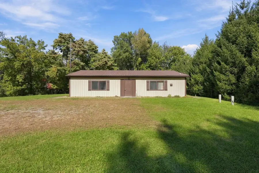 11295 E 600 N, Orland, IN 46776 - #2