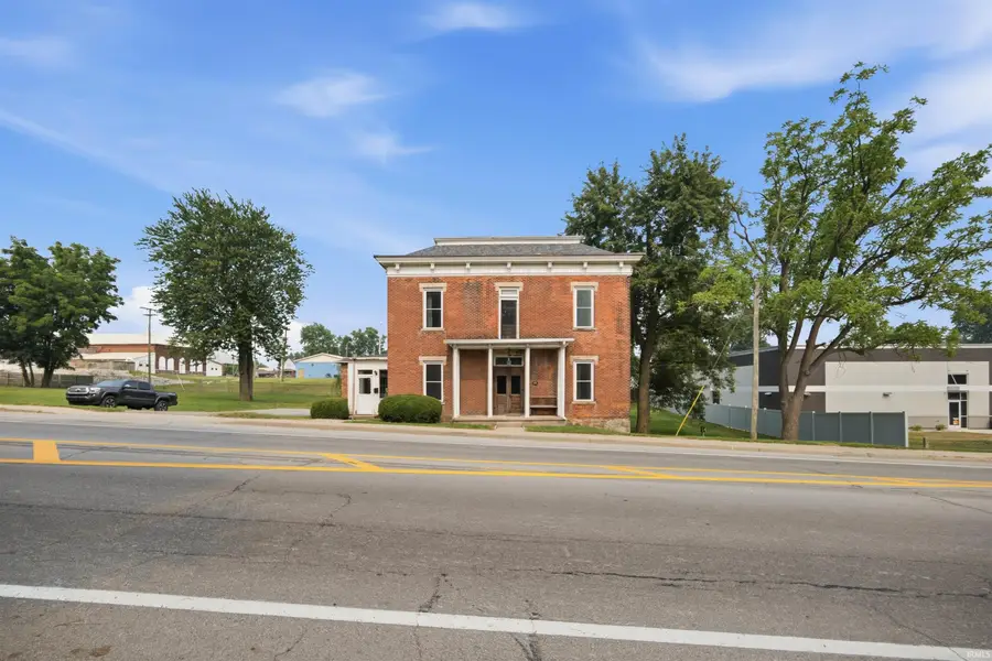 505 N Cavin Street, Ligonier, IN 46767 - #2