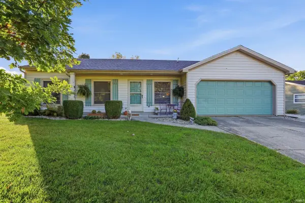 11148 Shoreline Drive, Leo, IN 46765