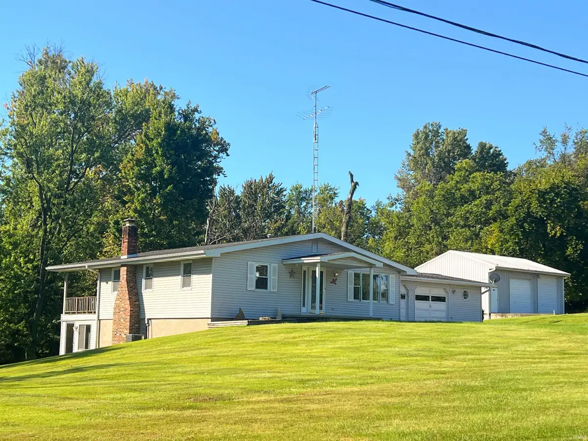 1105 E 200 N Road, Washington, IN 47501 - #1
