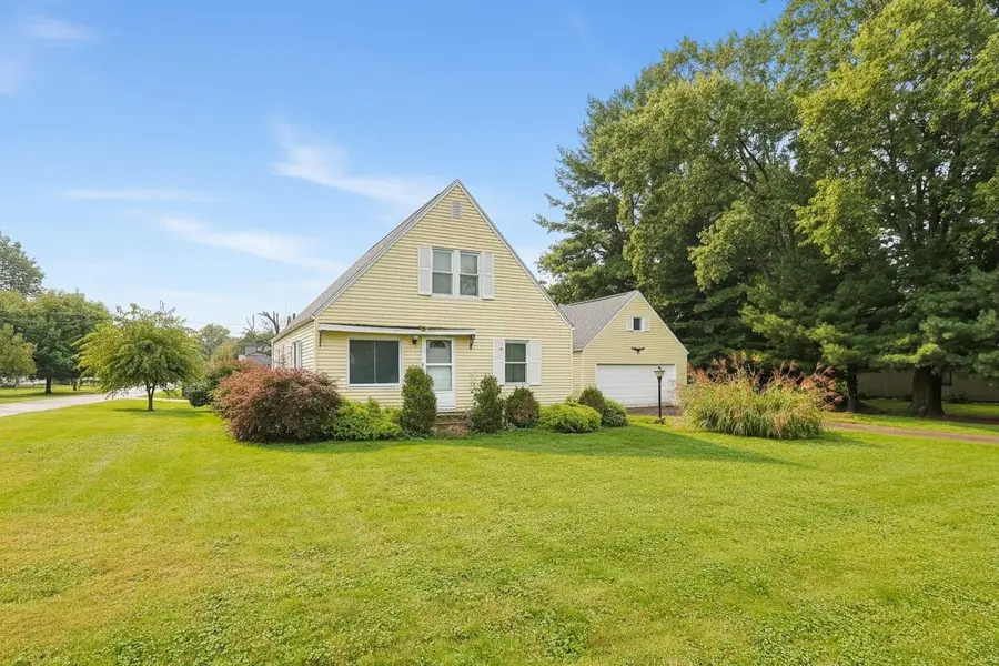 19702 Pasadena Avenue, South Bend, IN 46614 - #2