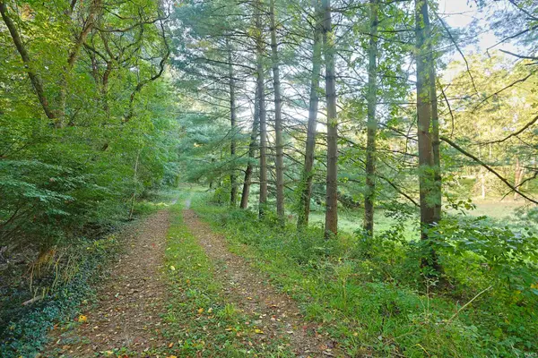 51775 Hickory Road, Granger, IN 46530