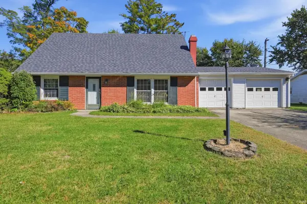 2204 N Roxbury Lane, Muncie, IN 47304