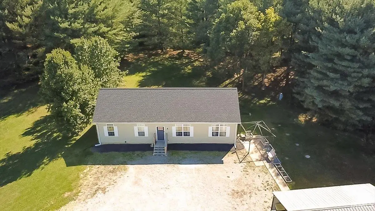 7021 W Alfred Lane, Ellettsville, IN 47429 - #1