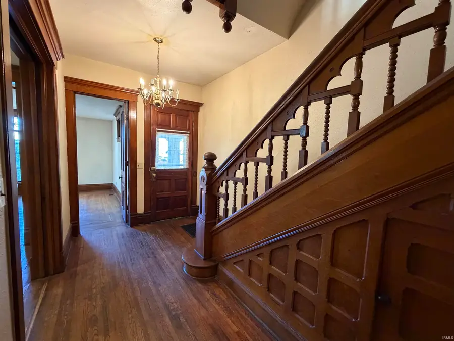 424 10th Street, Logansport, IN 46947 - #3