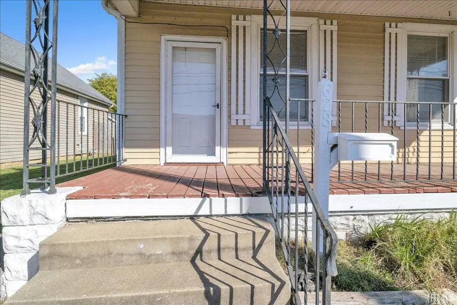 628 Maxwell Avenue, Evansville, IN 47711 - #3