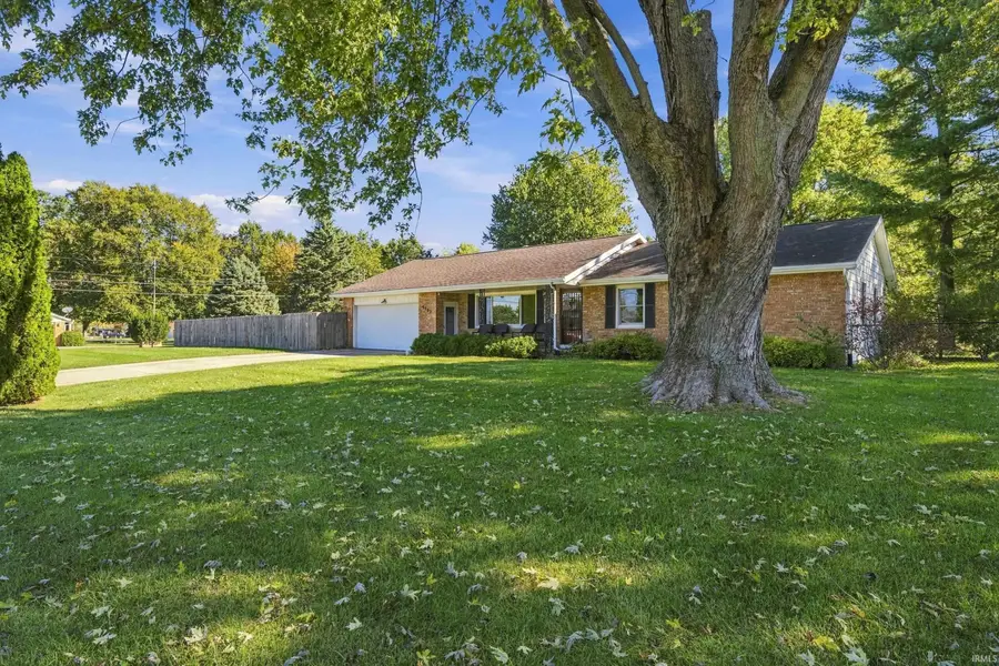 5300 S Breezewood Drive, Muncie, IN 47302 - #2