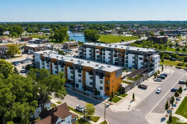 116 Mishawaka Ave Avenue #401, Mishawaka, IN 46545