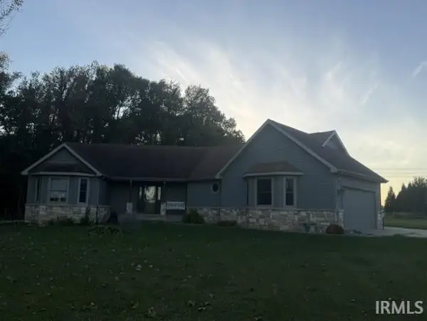 8282 N 900 East Road, New Carlisle, IN 46552